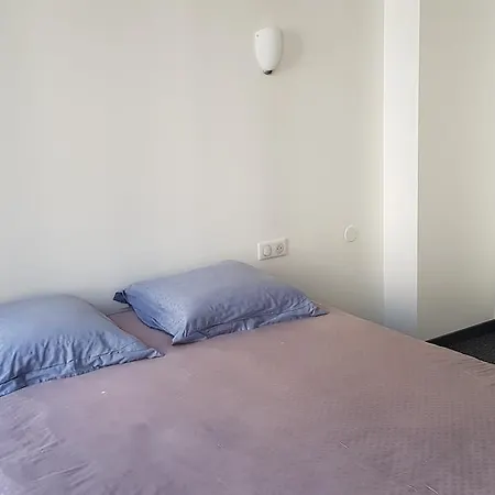 De La Paix Hotel 3*